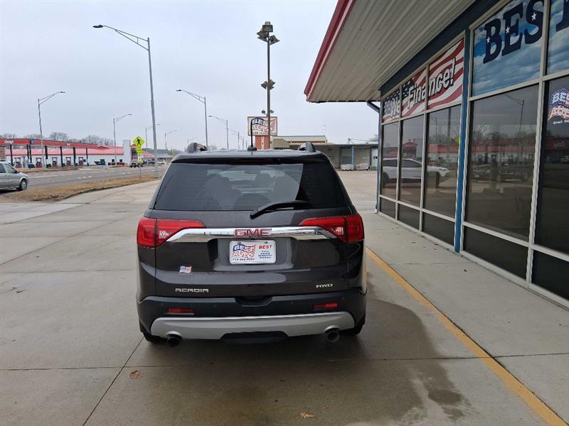 GMC Acadia SLE-2 AWD 2017
