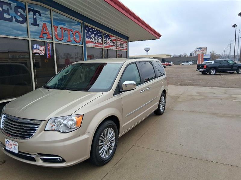 Chrysler Town & Country Touring-L 2014