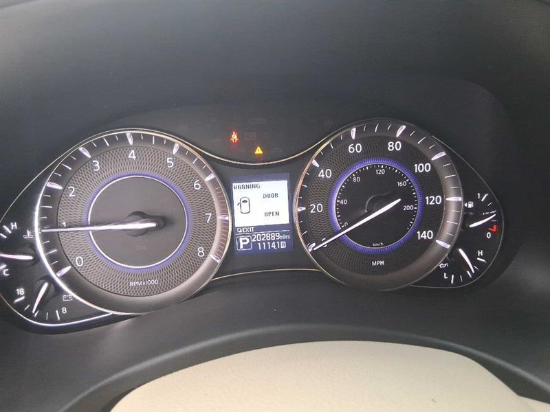 Infiniti QX80 4WD 2014