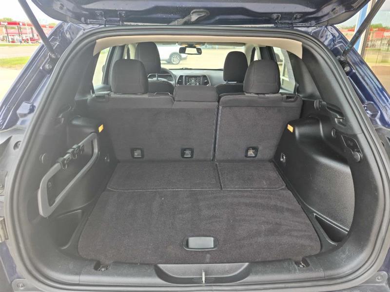 Jeep Cherokee Sport 4WD 2015