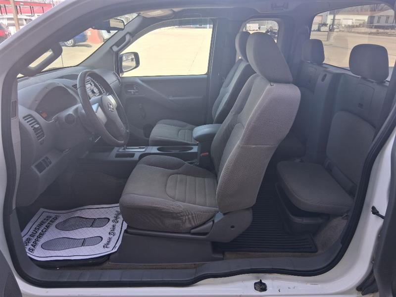 Nissan Frontier S King Cab 2WD 2013