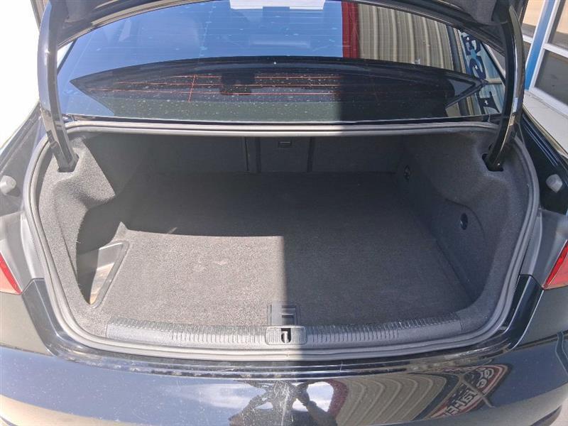 Audi A3 2.0T Premium Sedan quattro S tronic 2015