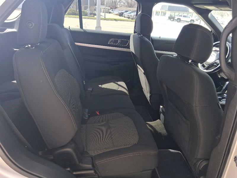 Ford Explorer XLT 4WD 2017