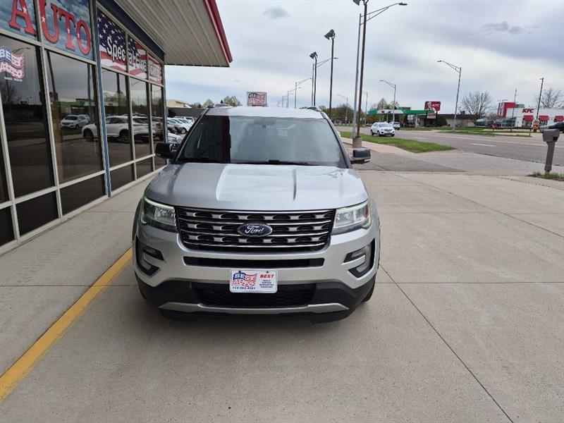 Ford Explorer XLT FWD 2017