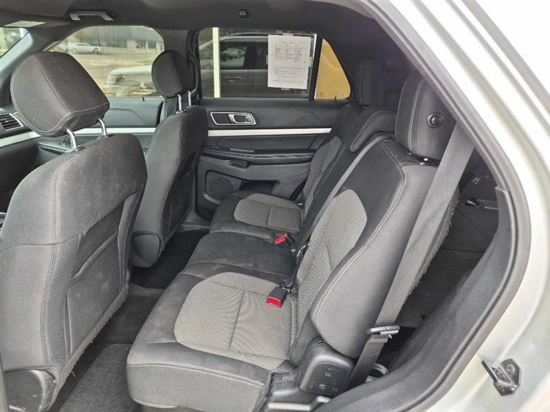Ford Explorer XLT FWD 2017