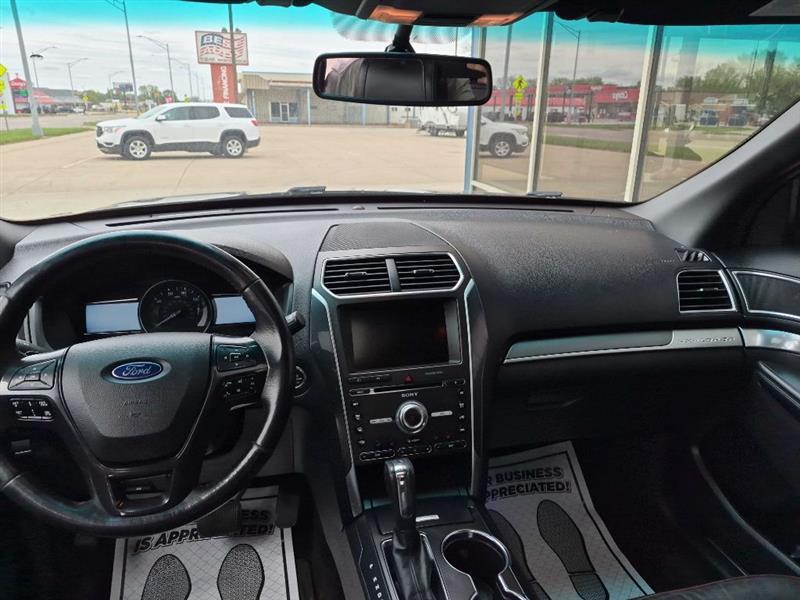 Ford Explorer Sport 4WD 2016