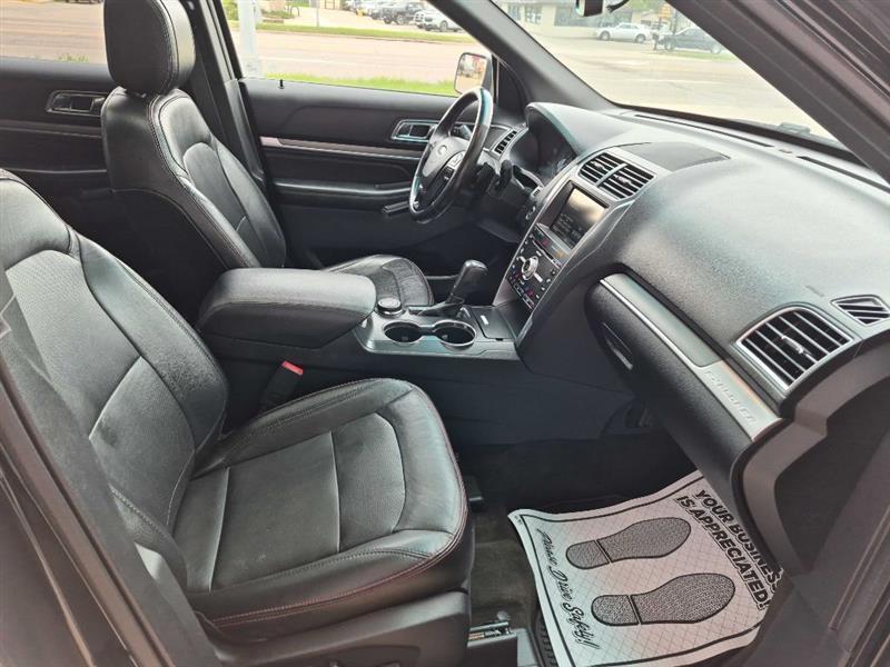 Ford Explorer Sport 4WD 2016