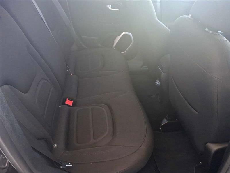 Jeep Renegade Latitude FWD 2018