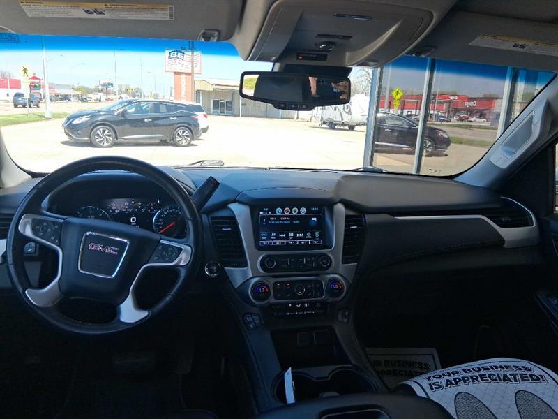 GMC Yukon SLT 2WD 2017
