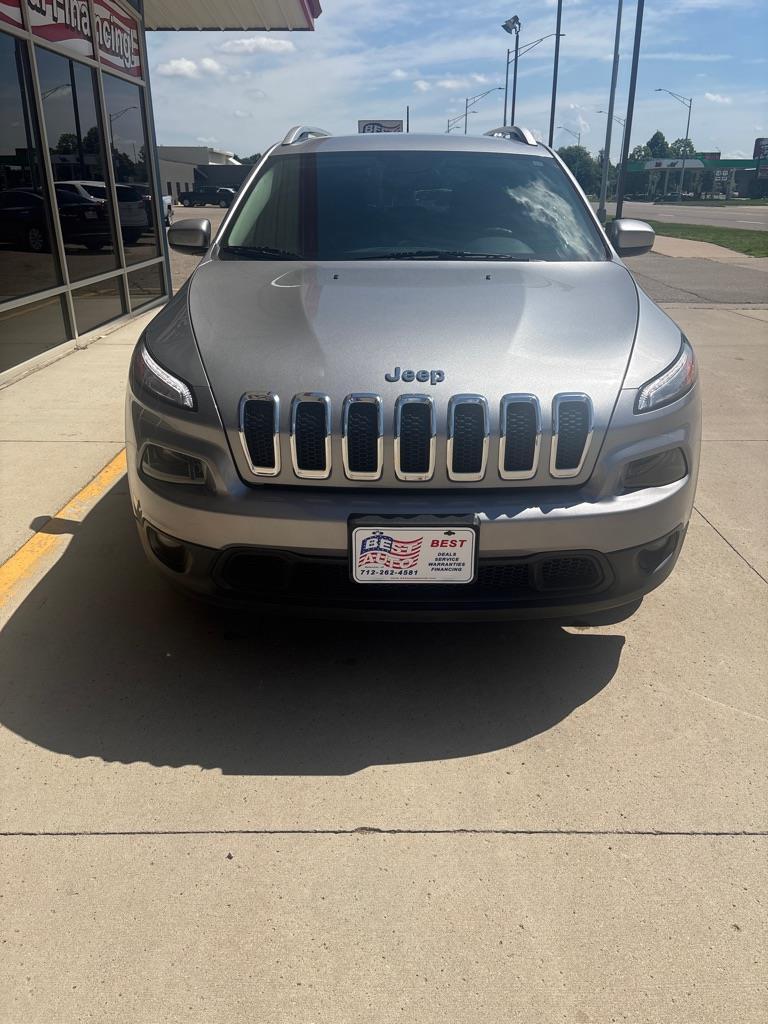 Jeep Cherokee Latitude 4WD 2017