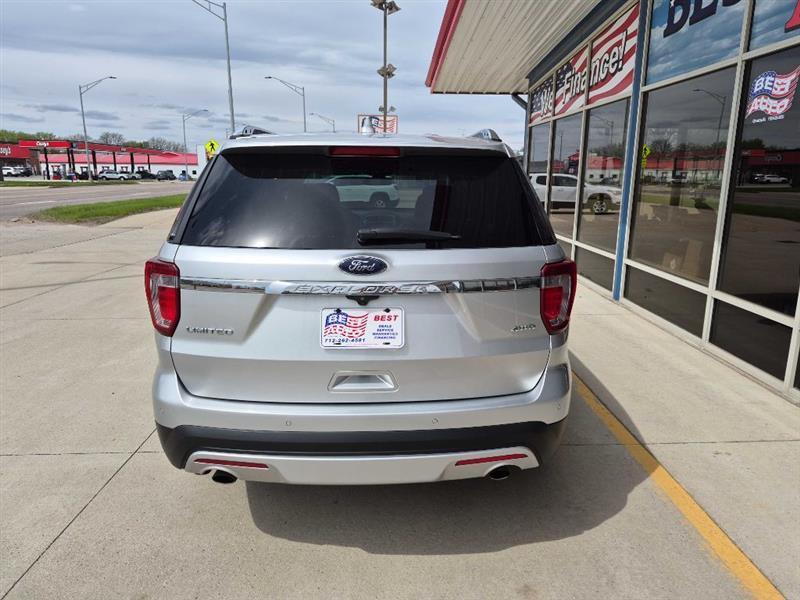 Ford Explorer Limited 4WD 2017