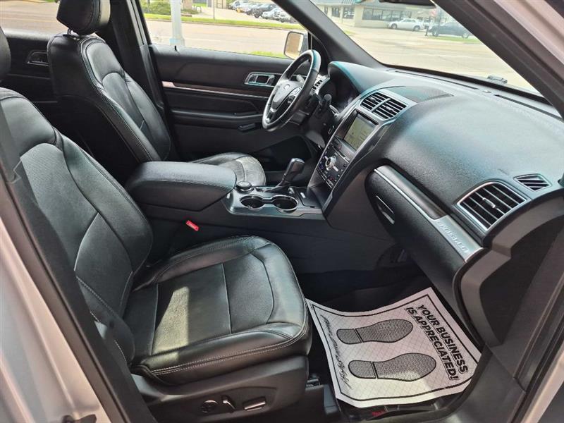 Ford Explorer Limited 4WD 2017