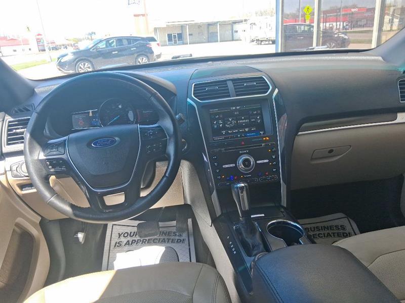 Ford Explorer Limited 4WD 2016