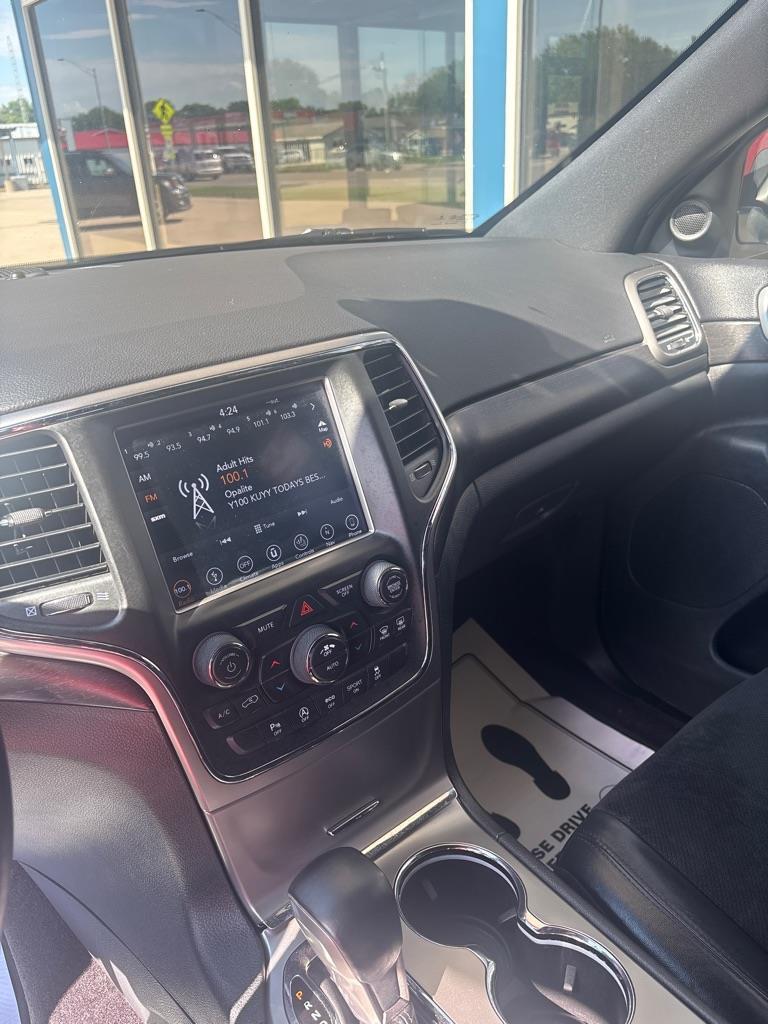 Jeep Grand Cherokee Laredo 4WD 2018