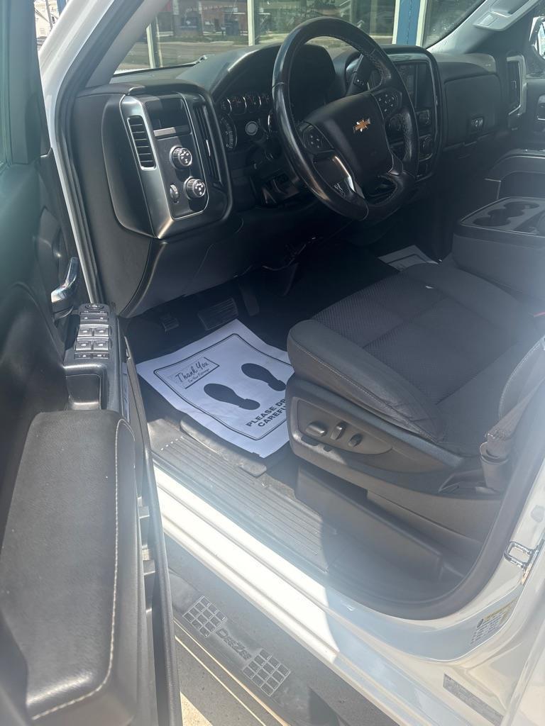 Chevrolet Silverado 1500 LT Crew Cab 4WD 2015