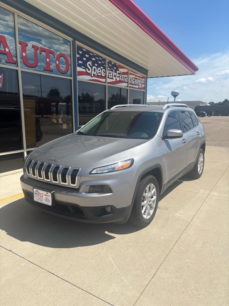 Jeep Cherokee Latitude 4WD 2016
