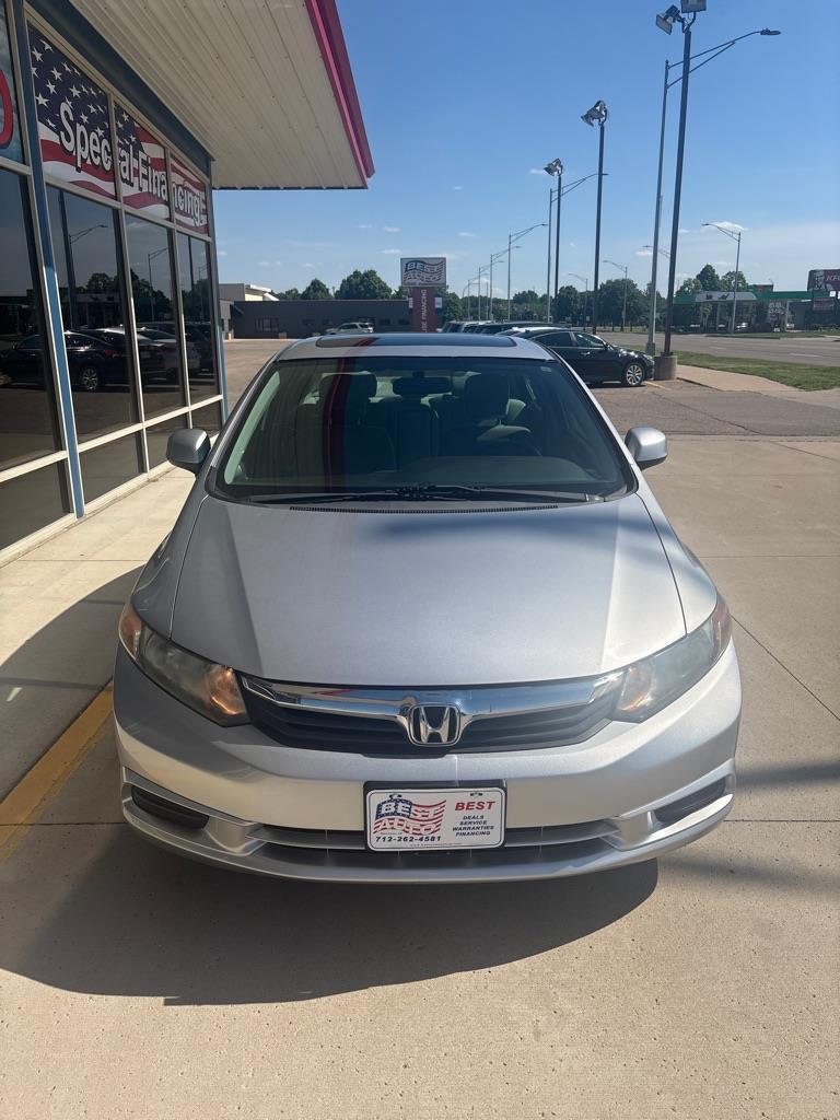 Honda Civic EX Sedan 5-Speed AT 2012