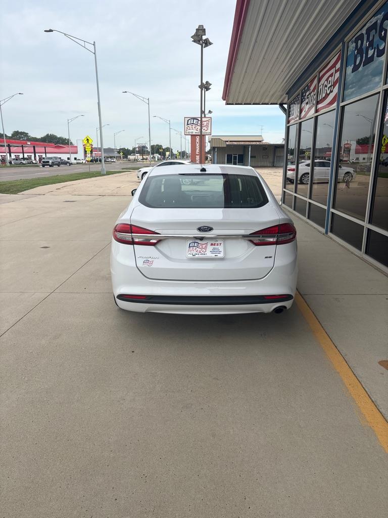 Ford Fusion SE 2017