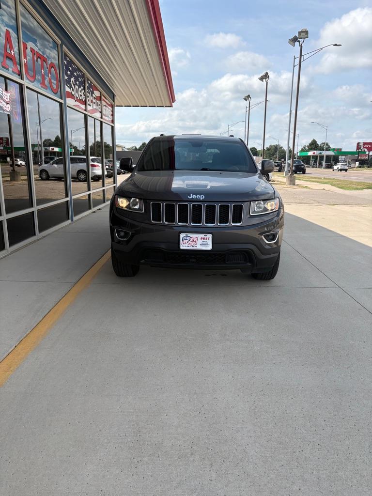 Jeep Grand Cherokee Laredo 4WD 2016