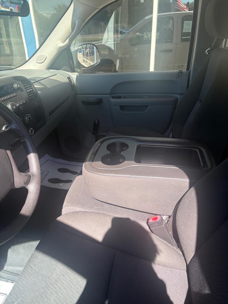 Chevrolet Silverado 1500 Work Truck Ext. Cab 2WD 2011