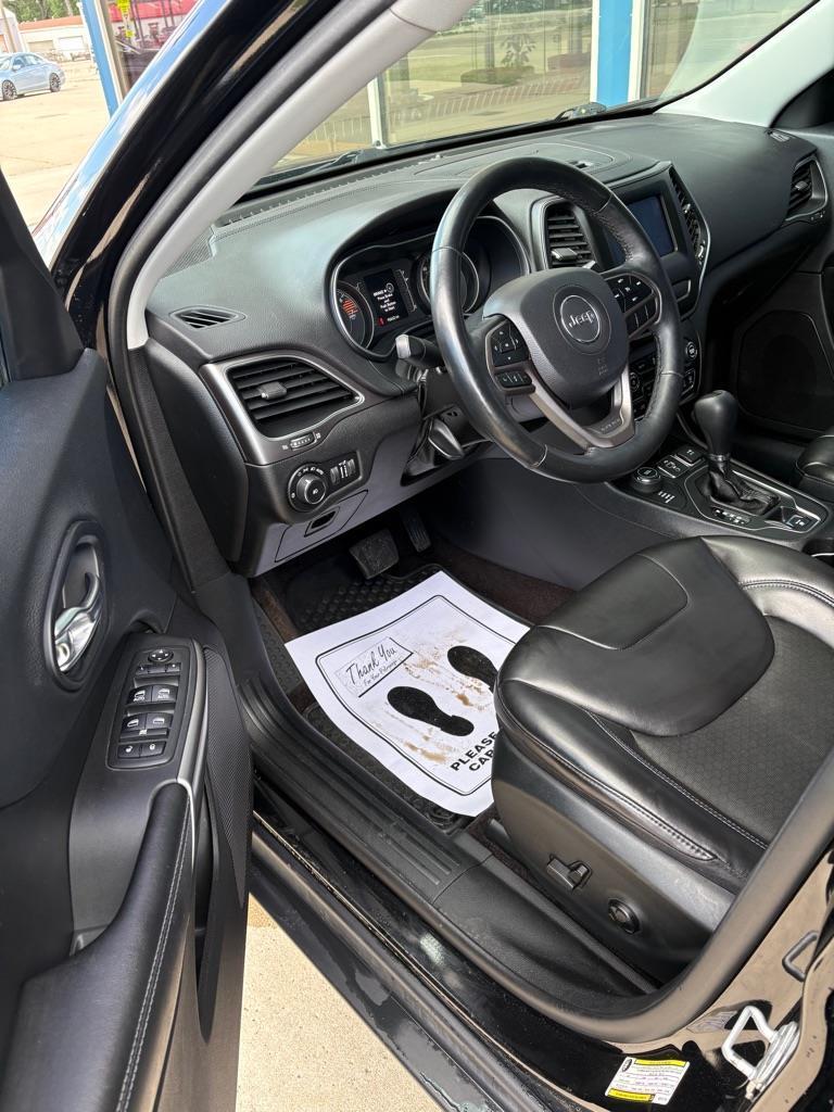 Jeep Cherokee Latitude Plus 4WD 2019