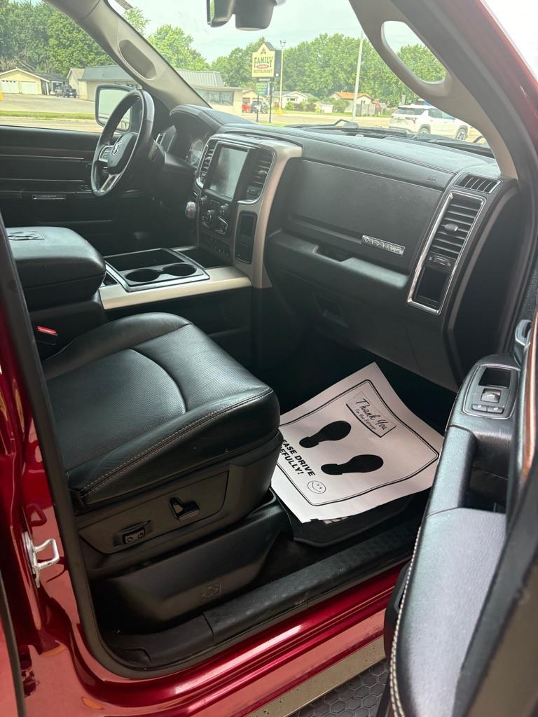 RAM 1500 Laramie Crew Cab SWB 4WD 2014