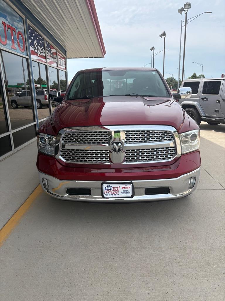 RAM 1500 Laramie Crew Cab SWB 4WD 2014