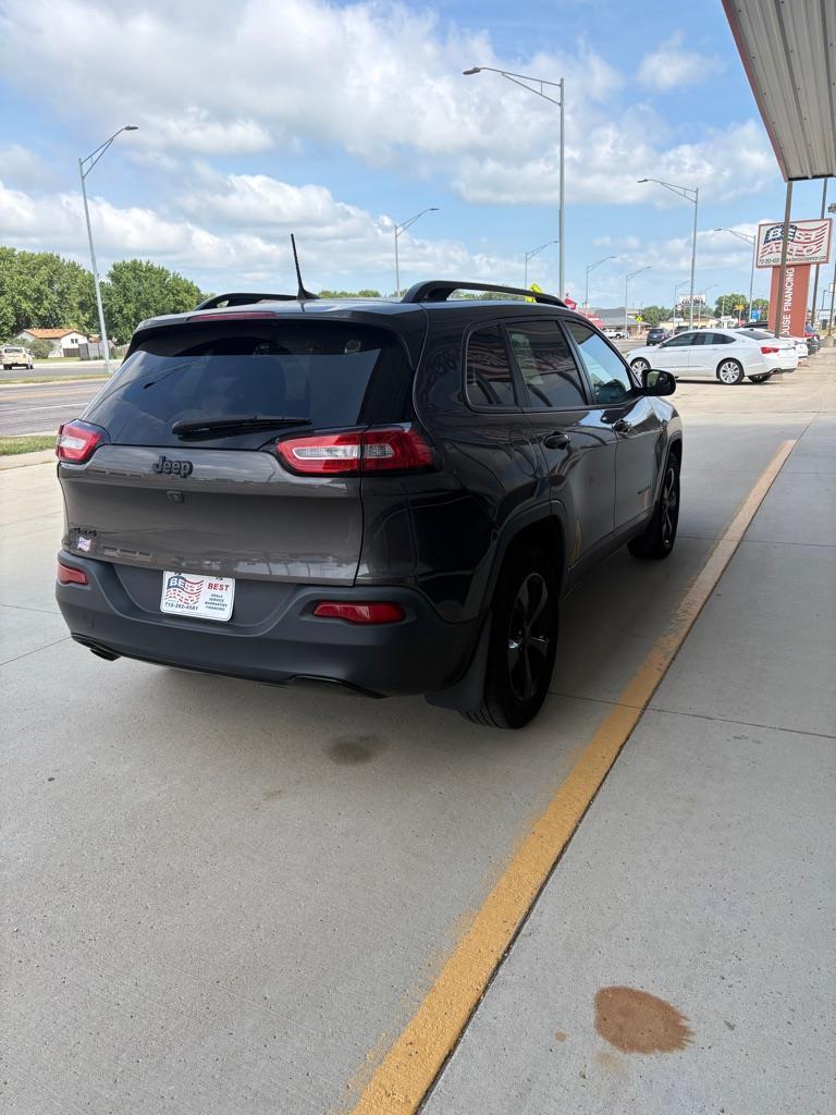Jeep Cherokee Latitude 4WD 2018