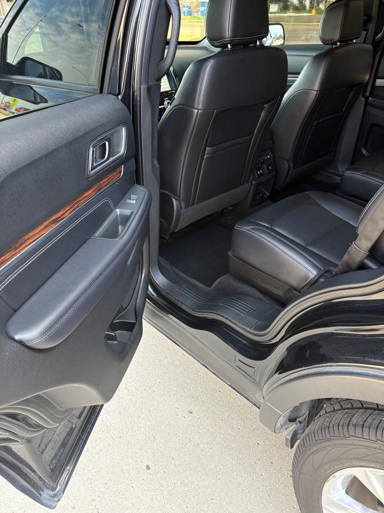 Ford Explorer Limited 4WD 2017