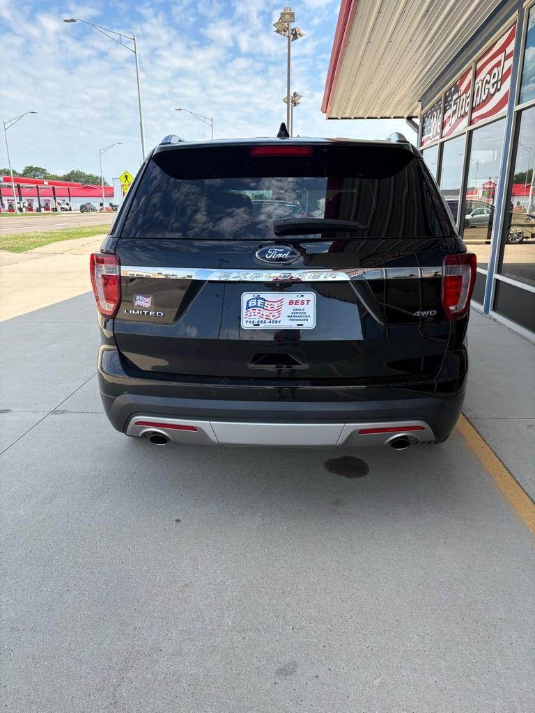 Ford Explorer Limited 4WD 2017
