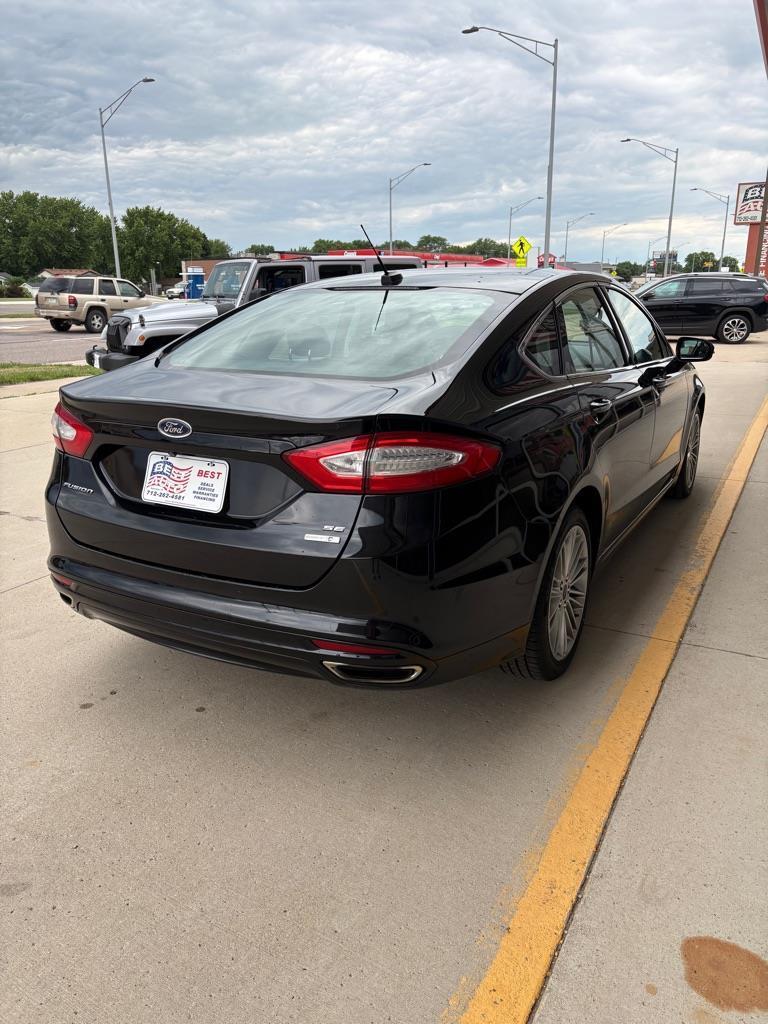 Ford Fusion SE AWD 2016