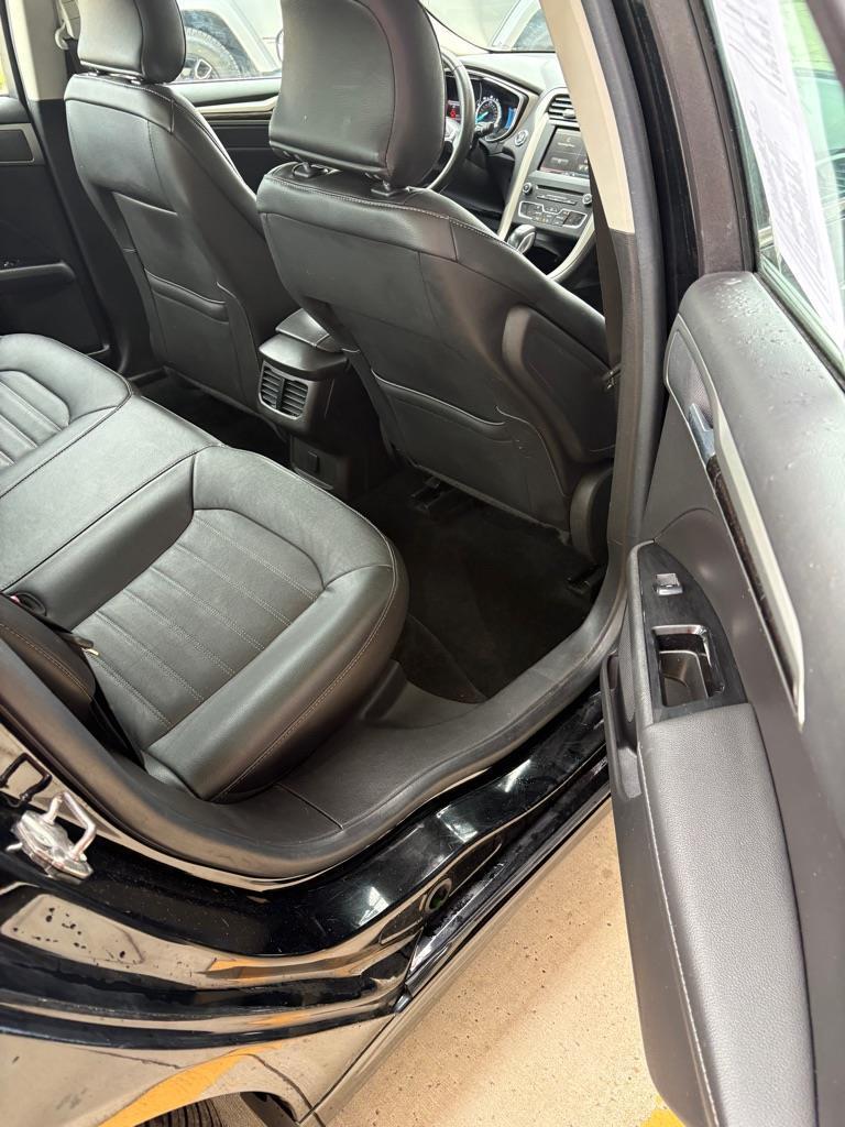 Ford Fusion SE AWD 2016