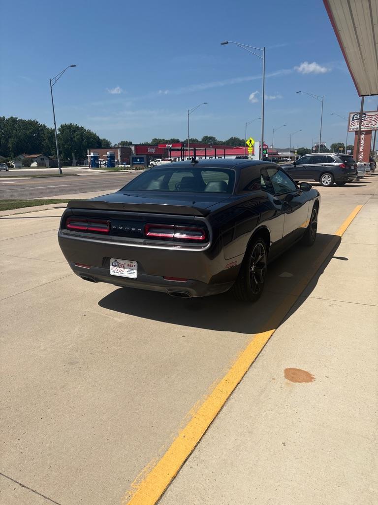 Dodge Challenger SXT 2019