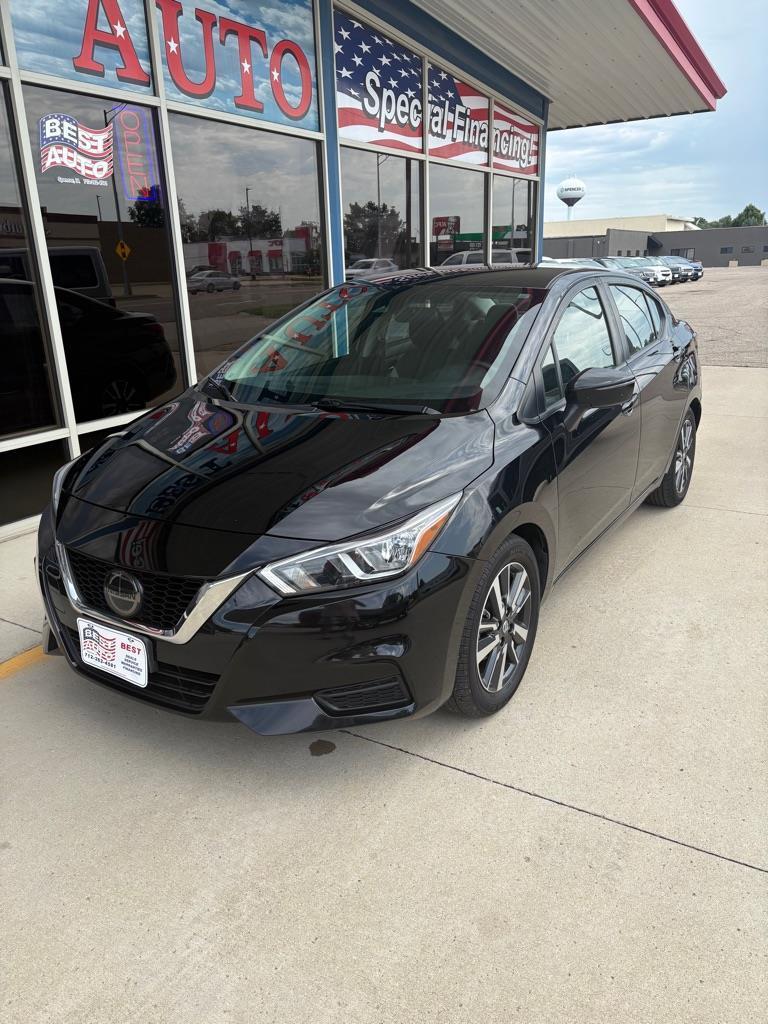 Nissan Versa SV 2021