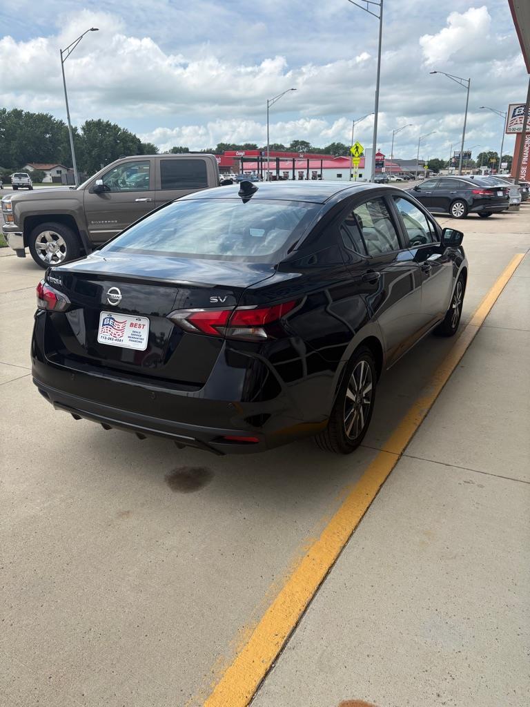 Nissan Versa SV 2021