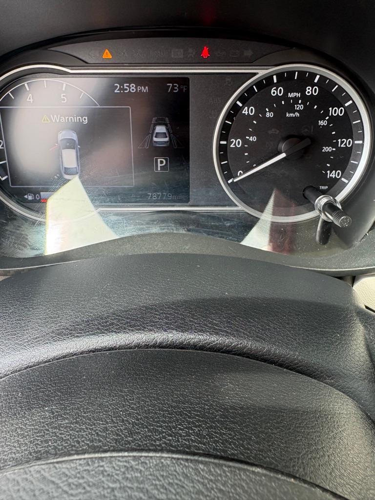 Nissan Versa SV 2021