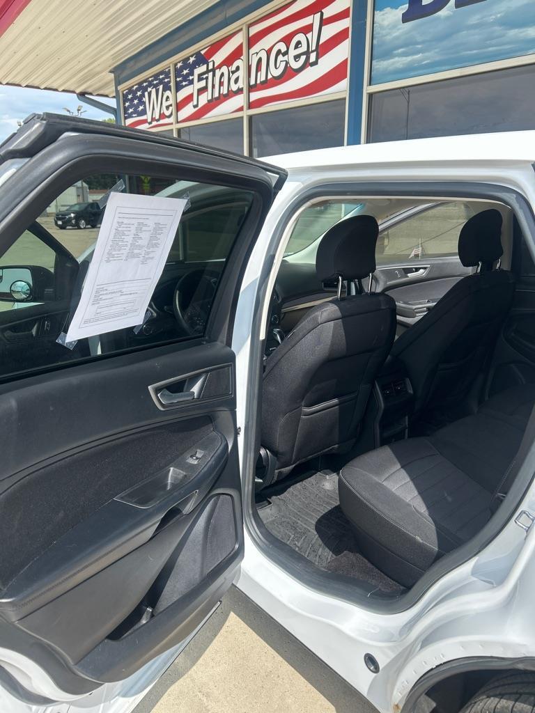 Ford Edge SE FWD 2015
