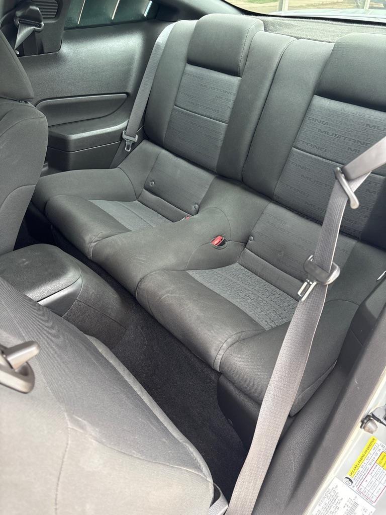 Ford Mustang V6 Premium Coupe 2008