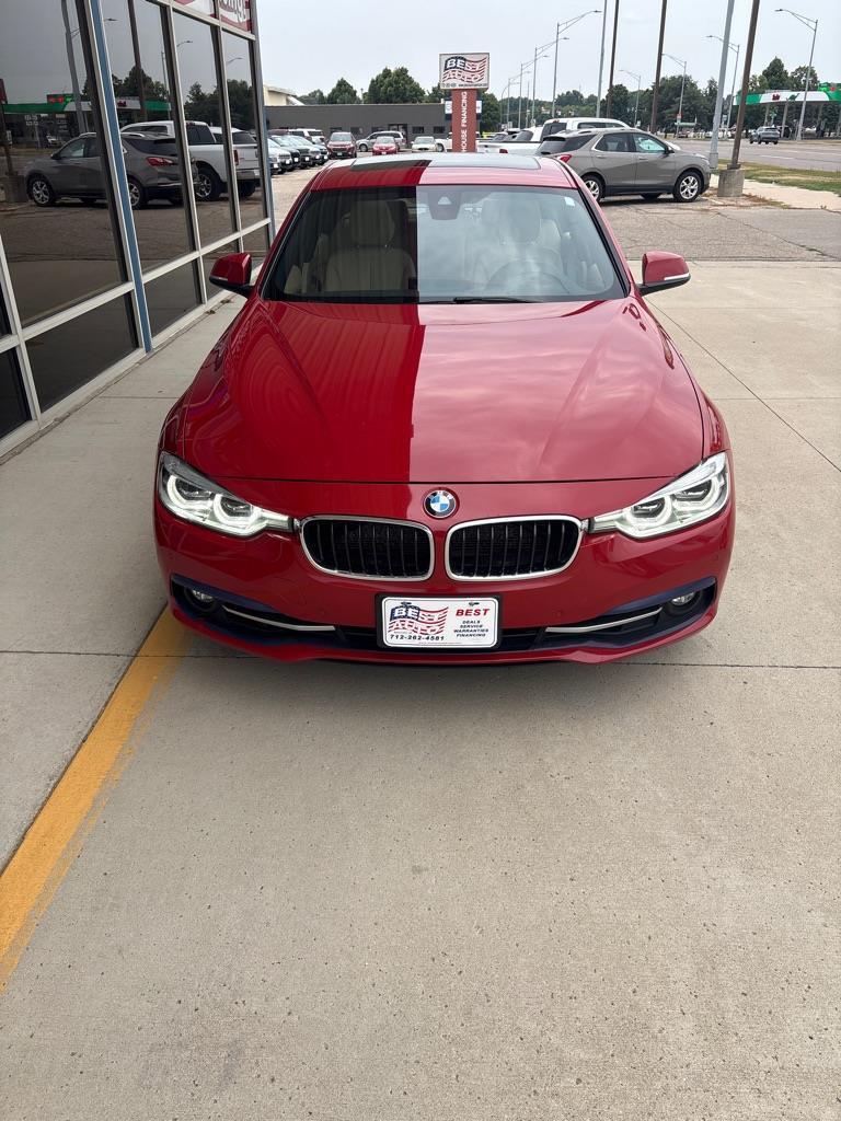 BMW 3-Series 328i xDrive Sedan 2016