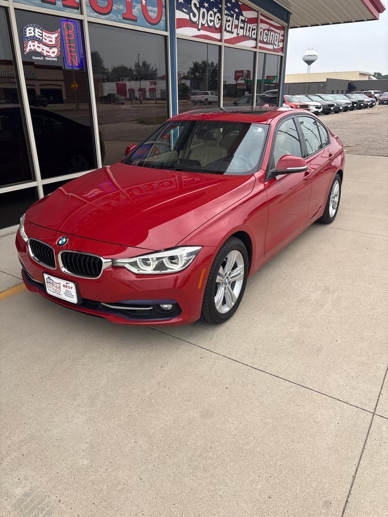 BMW 3-Series 328i xDrive Sedan 2016