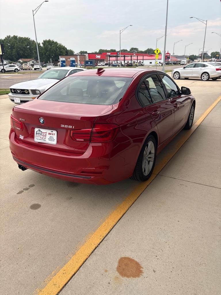 BMW 3-Series 328i xDrive Sedan 2016