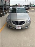 2011 Buick Regal 