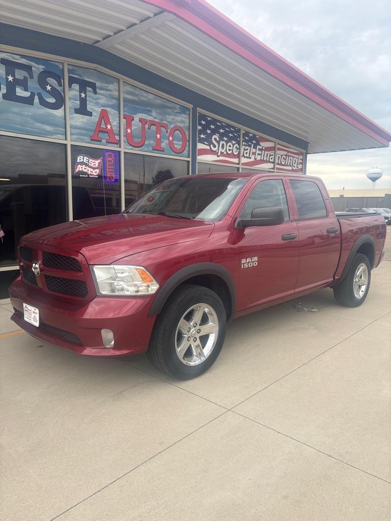 RAM 1500 Tradesman Crew Cab SWB 4WD 2014