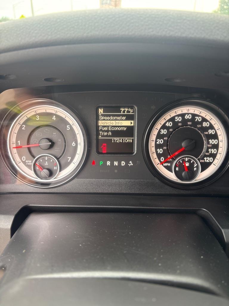 RAM 1500 Tradesman Crew Cab SWB 4WD 2014