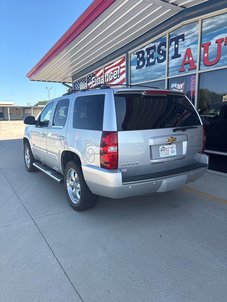 Chevrolet Tahoe LTZ 4WD 2012