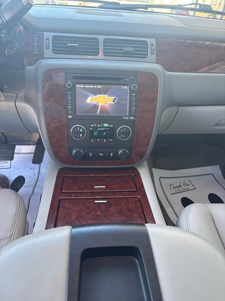 Chevrolet Tahoe LTZ 4WD 2012