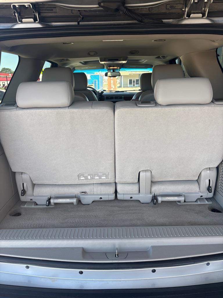 Chevrolet Tahoe LTZ 4WD 2012