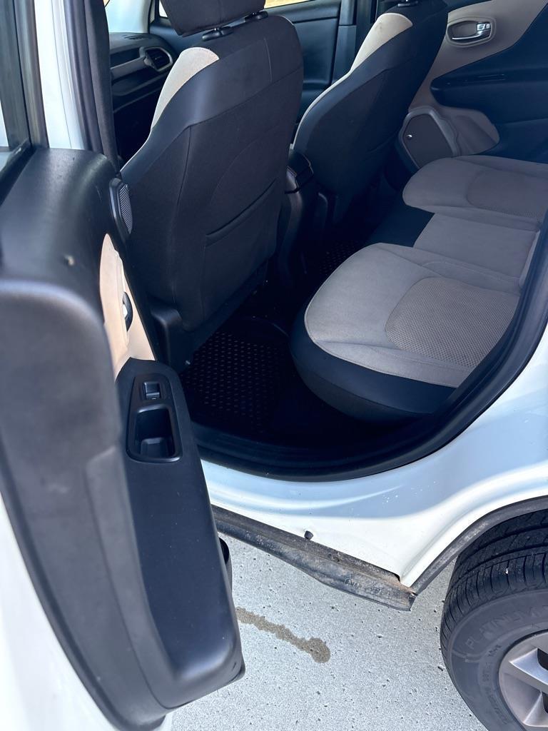 Jeep Renegade Latitude 4WD 2016