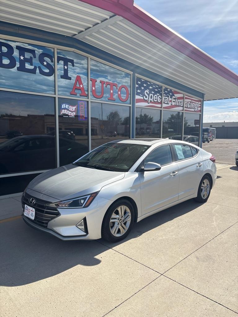 Hyundai Elantra Limited 2019