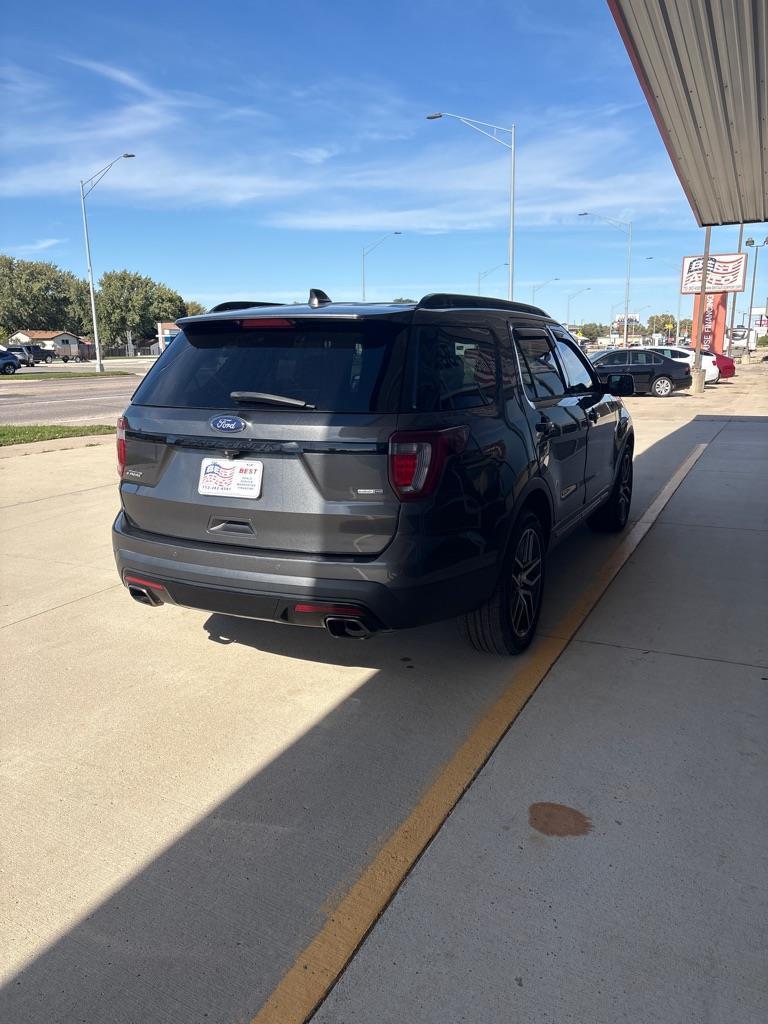 Ford Explorer Sport 4WD 2017